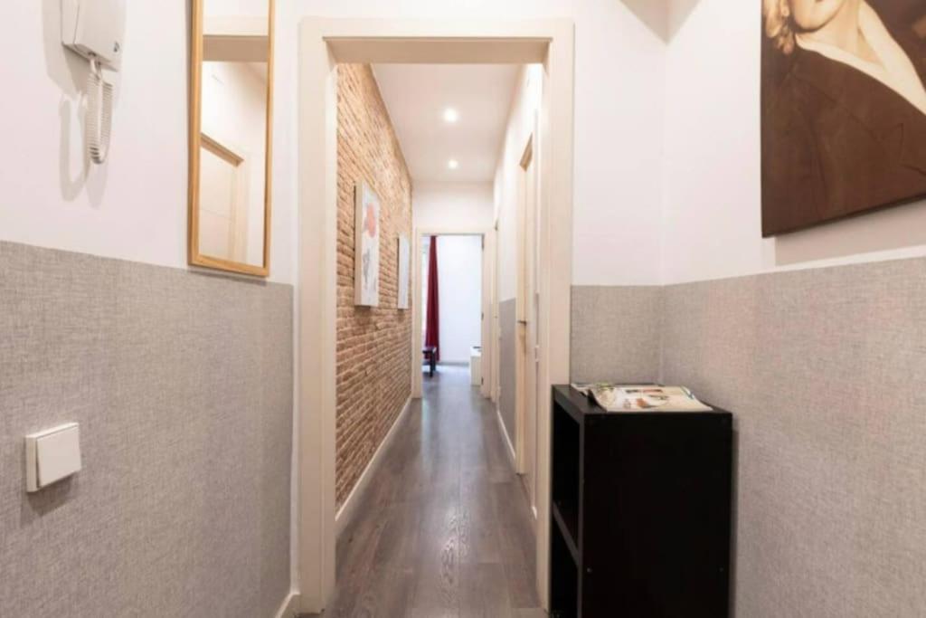 Canela Homes Barcelona Urquinaona Extérieur photo